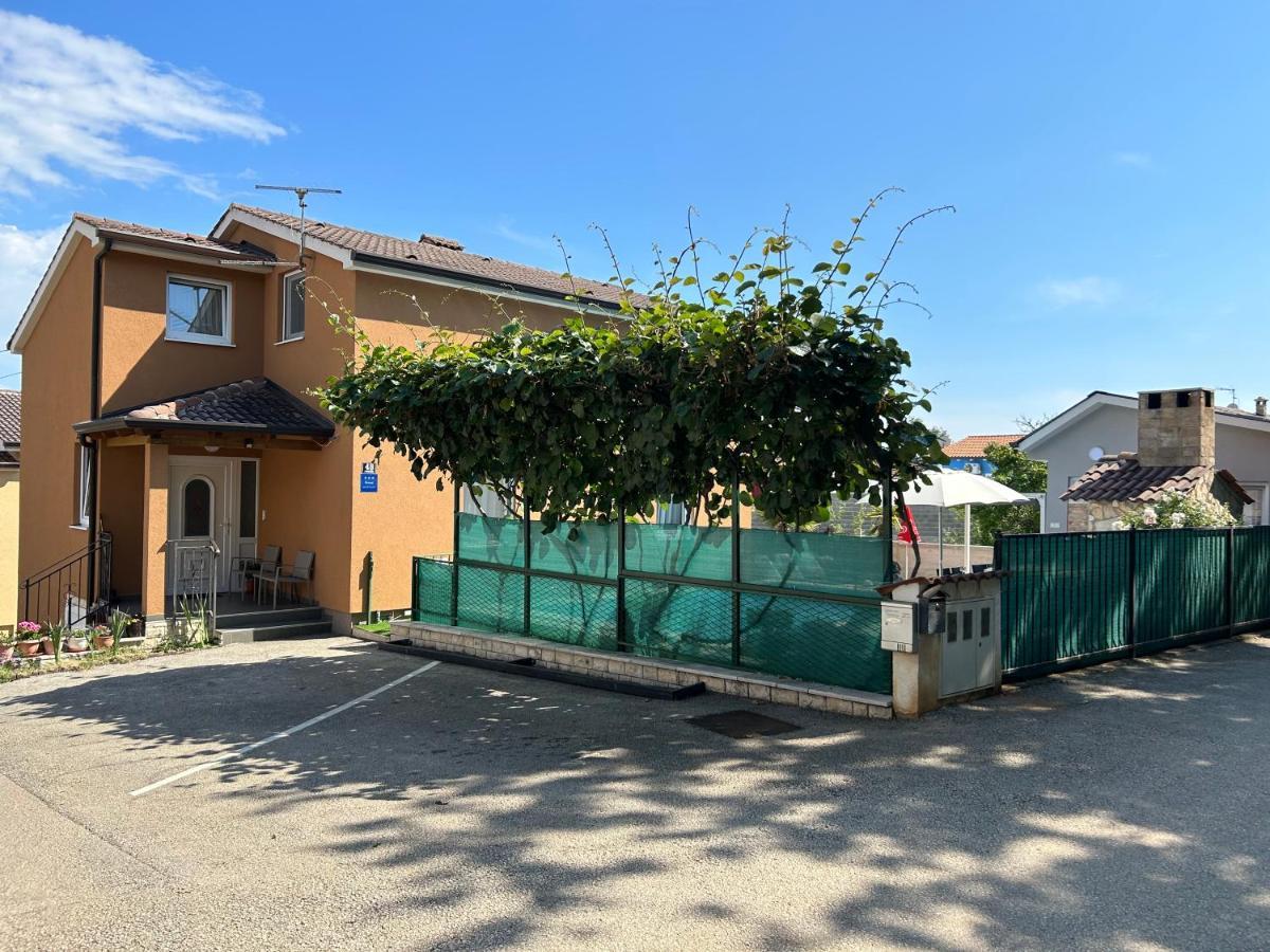 Apartments Pranjic With Pool Nova Vas  Buitenkant foto
